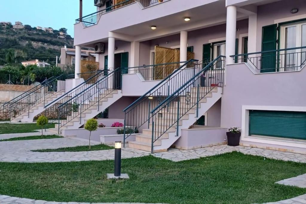 Apartament Spiros House Svoronata Zewnętrze zdjęcie
